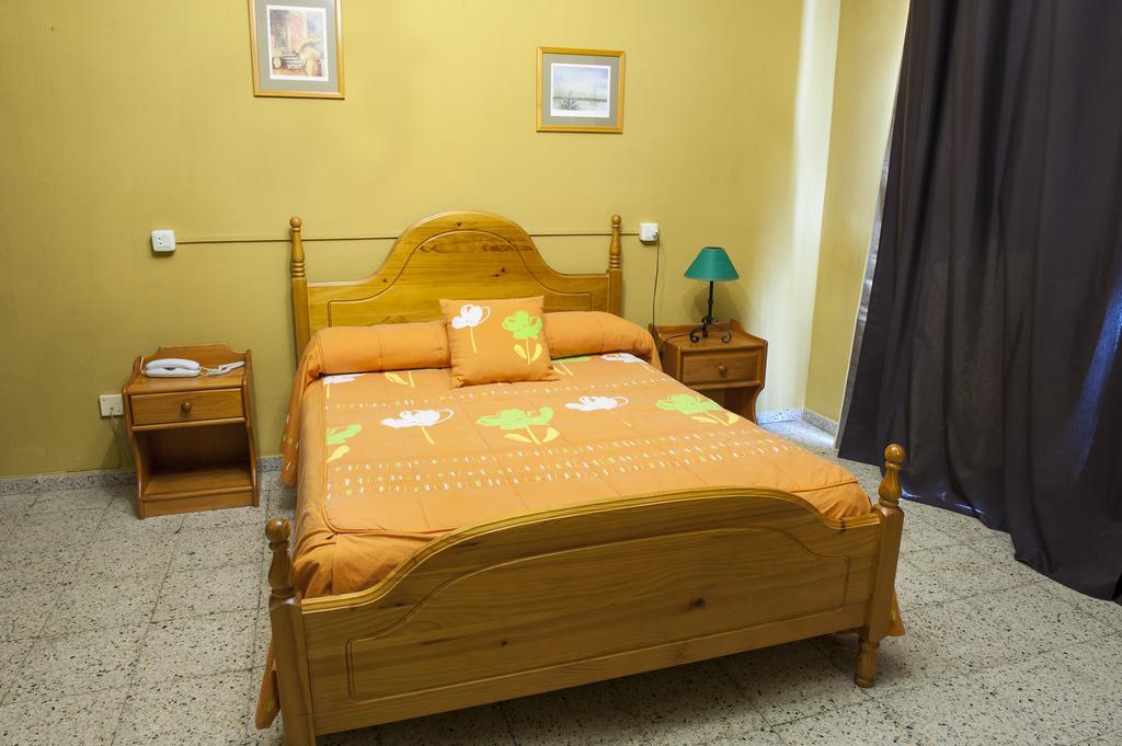 La Casona Del Pinar Albergue San Rafael Rum bild